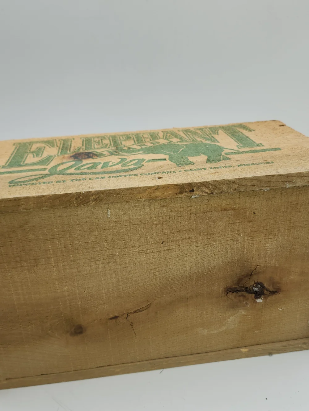 ELEPHANT BRAND JAVA COFFEE ST LOUIS MISSOURI C & B COFFEE CO. WOOD CRATE RARE